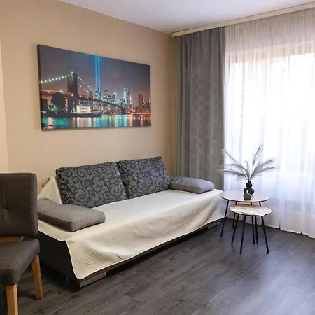 2-modernes 1-raum In Wiesbaden,ruhig Und Mit Terrasse